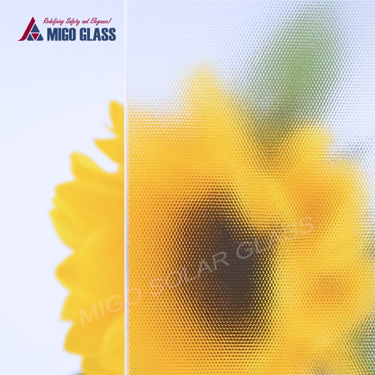 Prizmatično mat solarno staklo