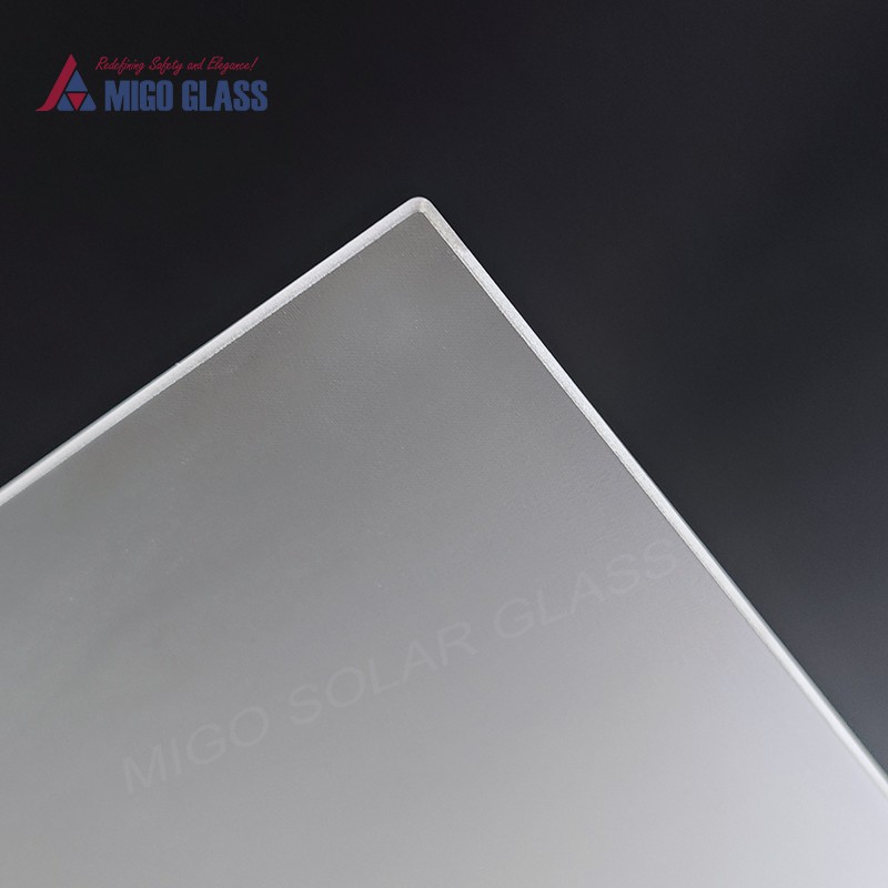 Anti - odsjaj solarno staklo